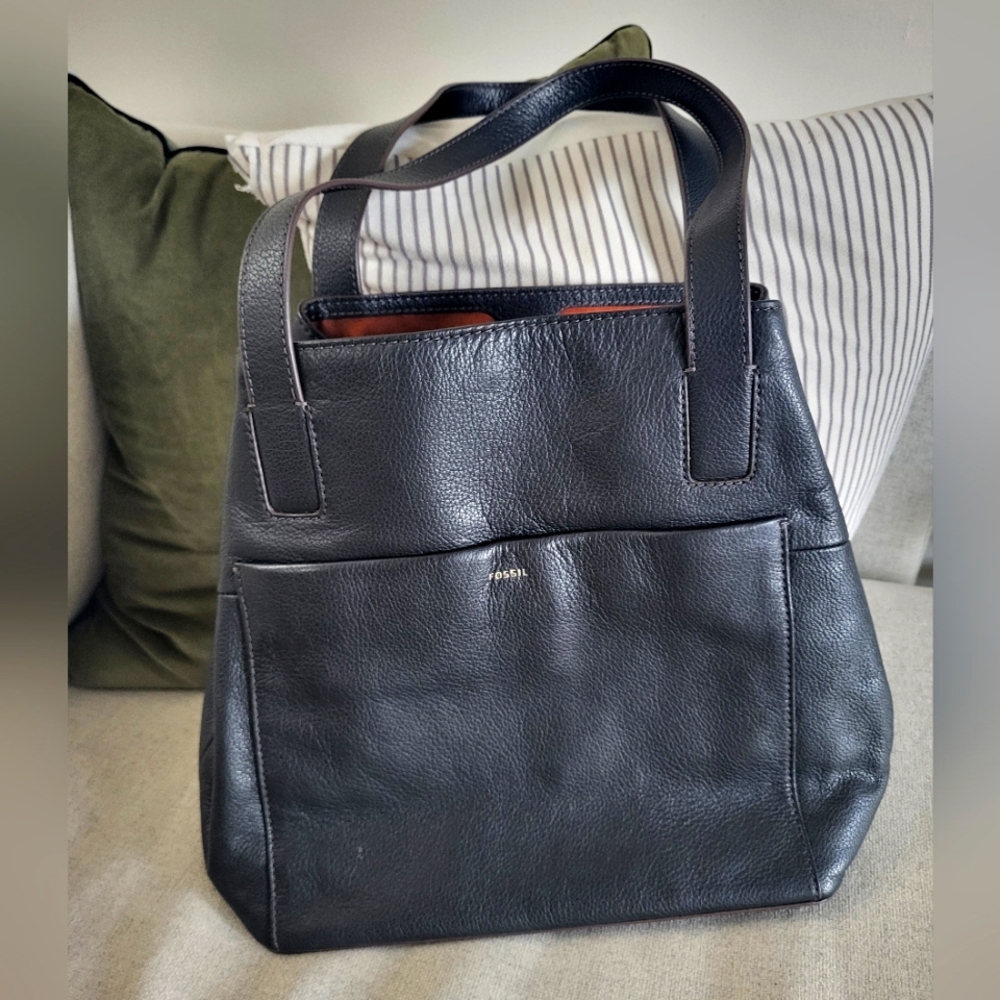 Fossil black leather convertible medium tote shoulder bag